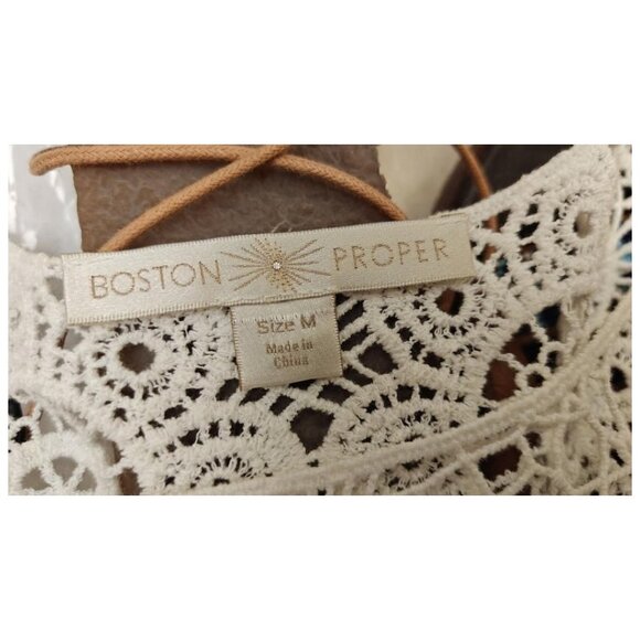✨✨Boston Proper Crocheted Pullover Top Medium - Picture 2 of 3